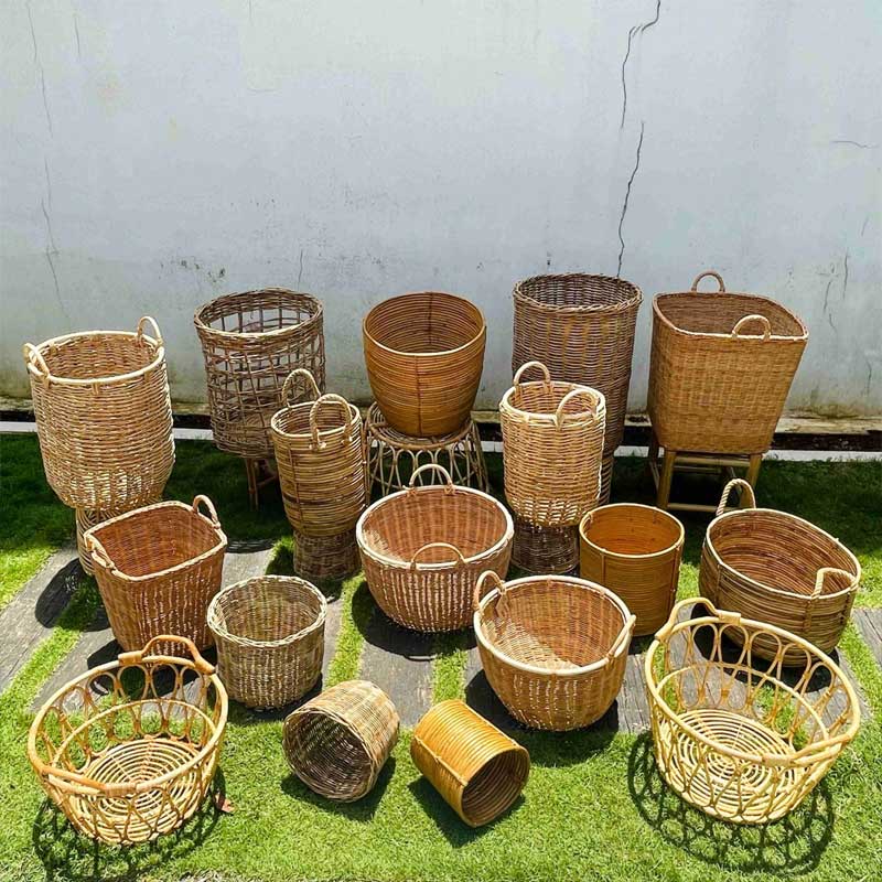 Quà tặng lưu niệm và vật dụng cá nhân