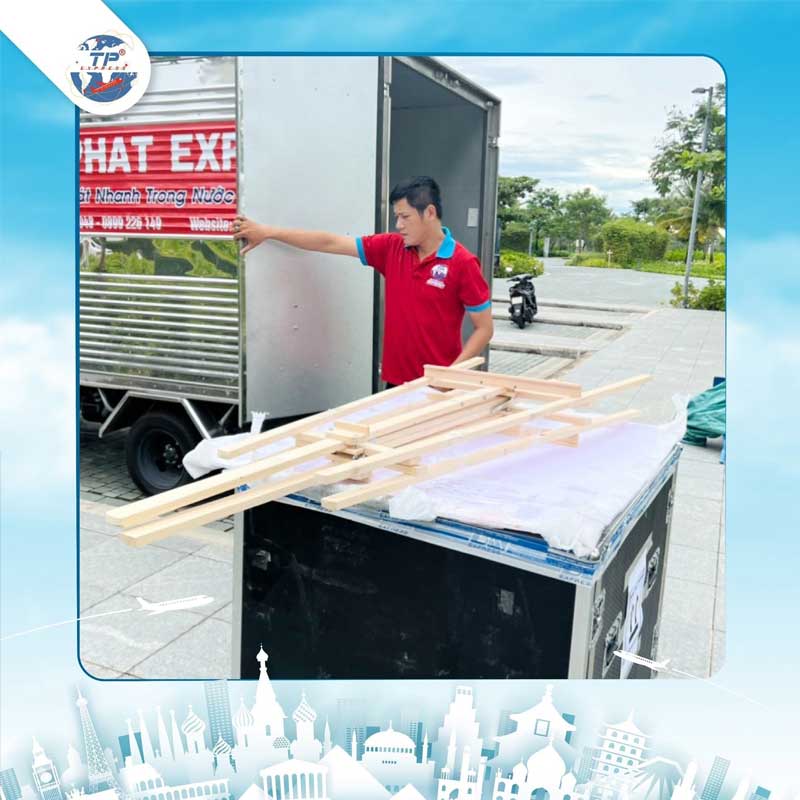 Đóng hàng gửi đi mỹ